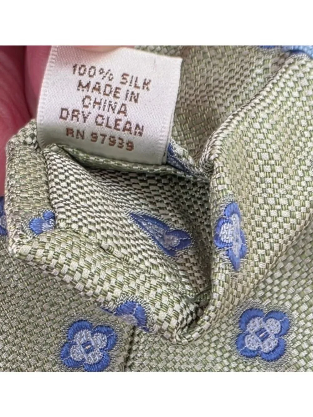 Peter Millar Handfolded Silk Tie Sage Green Blue Medallion Woven Texture 3.25x60